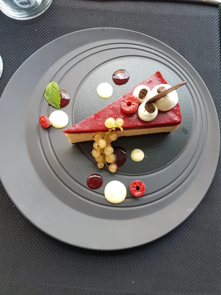 Desery przygotowywane na miejscu w Restauracji Olivio